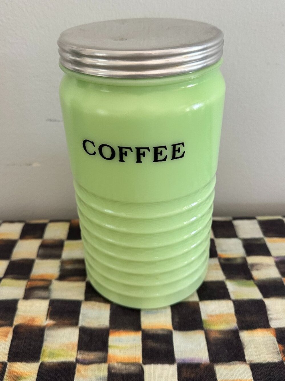 Vintage Jeannette Jadeite Uranium Glass Beehive Ribbed Coffee Canister